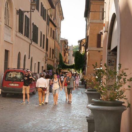 Trastevere classico self check in Roma Esterno foto